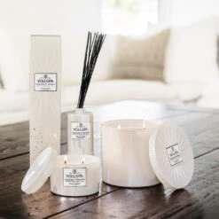 Voluspa Vermeil Geurstokjes 177 Ml 7 Voluspa Vermeil Geurstokjes 177 Ml -Sfeer Decoratie 505891 01 10 EnvironmentImage 6340cd4074