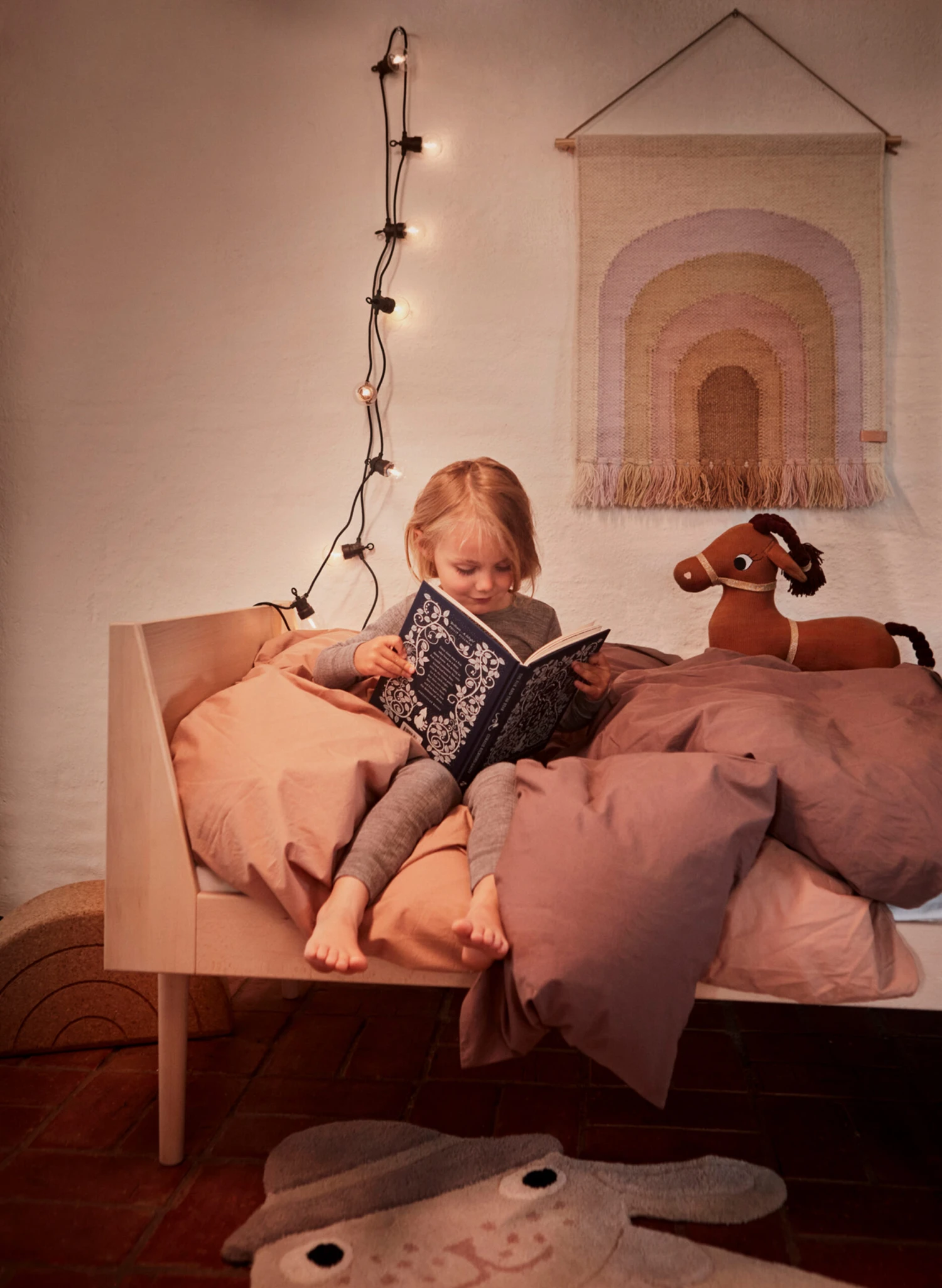 OYOY Follow The Rainbow Wanddecoratie 55x69 Cm 4 OYOY Follow The Rainbow Wanddecoratie 55x69 Cm - Afbeelding 2