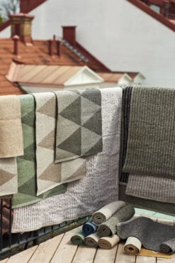 Rime Kunststof Vloerkleed Groen -Sfeer Decoratie 515731 01 5 EnvironmentImage 38daaadd35