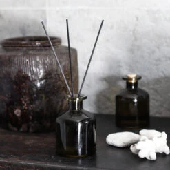 Noir Diffuser 200 Ml 10 Noir Diffuser 200 Ml -Sfeer Decoratie 570283 01 4 EnvironmentImage ae6d88290f