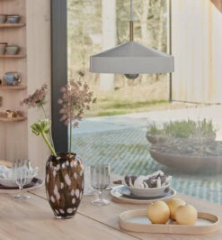 OYOY Aki Dienblad Ovaal 18x34 Cm 5 OYOY Aki Dienblad Ovaal 18x34 Cm -Sfeer Decoratie 573291 01 5 EnvironmentImage 3a4b302b2e