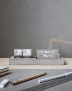 House Doctor Eternity Kalender -Sfeer Decoratie 575588 01 40 EnvironmentImage a6e0ff3f3e