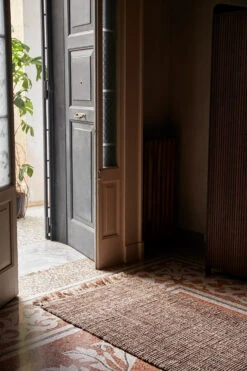 Ferm LIVING Athens Gangloper -Sfeer Decoratie 579963 01 31 EnvironmentImage 6d34e913fe