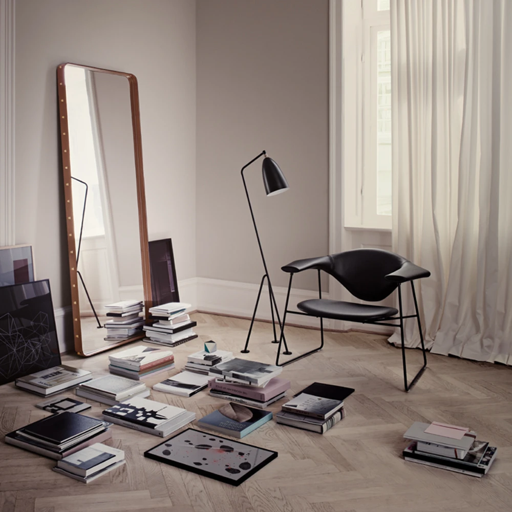 Gubi Adnet Vierkante Spiegel 5 Gubi Adnet Vierkante Spiegel - Afbeelding 3