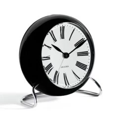 AJ Roman Tafel Klok -Sfeer Decoratie arne jacobsen clocks aj roman table clock p 12628 01 02 d23e725d6e